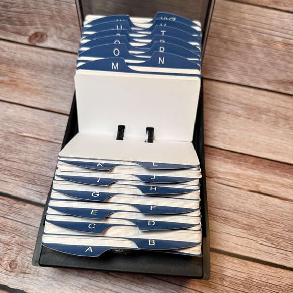 🖤 Vintage Rolodex Black Covered Card File — Complete A–Z Tabs - Picture 4 of 7